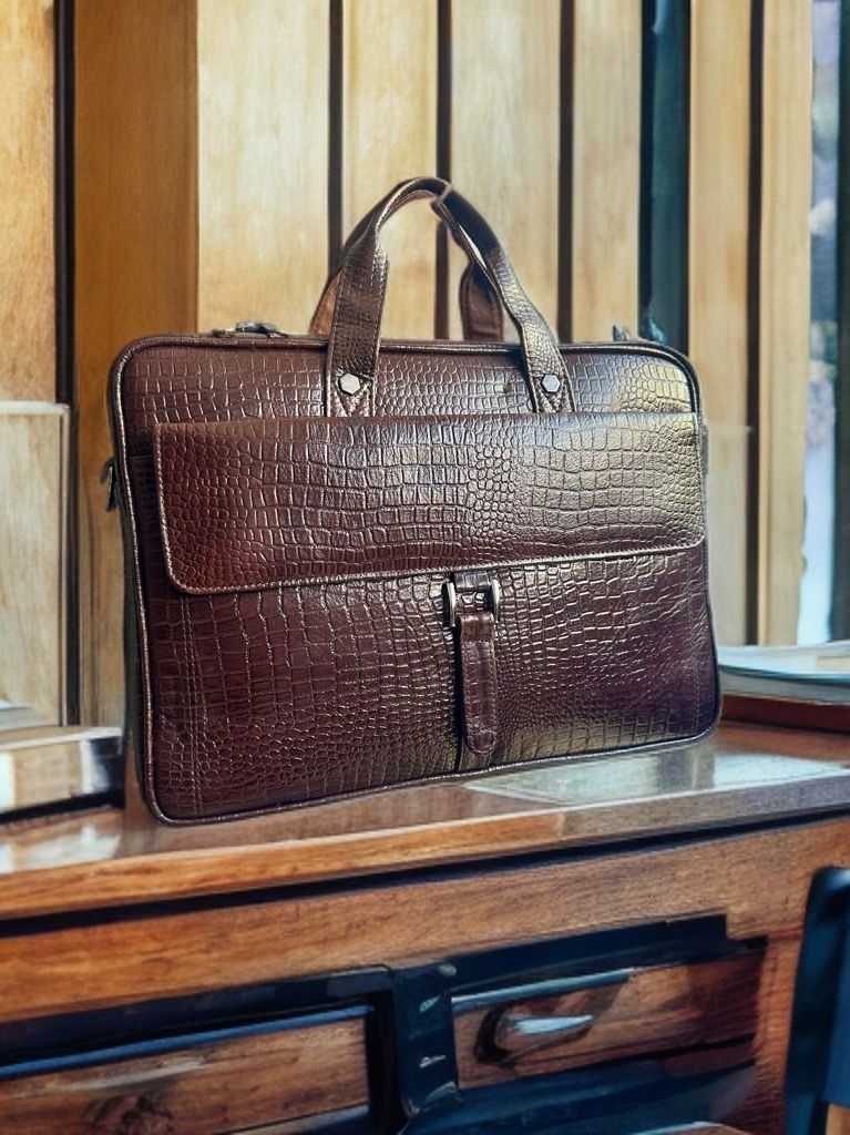 Full-Grain Executive Briefcase